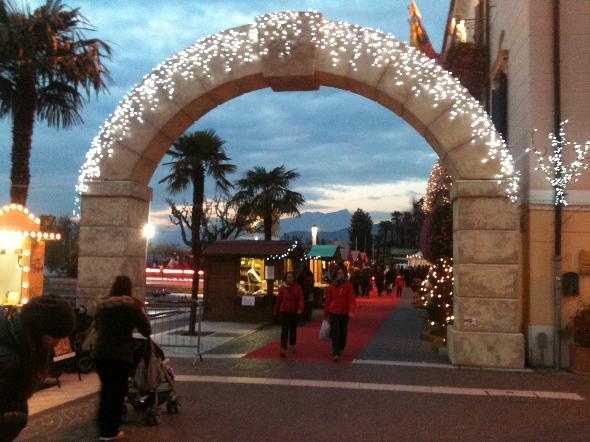 Arco di Natale a Bardolino